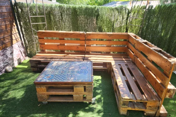 Mesa de centro con palets